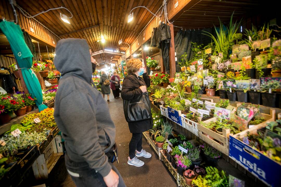 Stoties turgavietės prekybininkai vis dar laukia pirkėjų