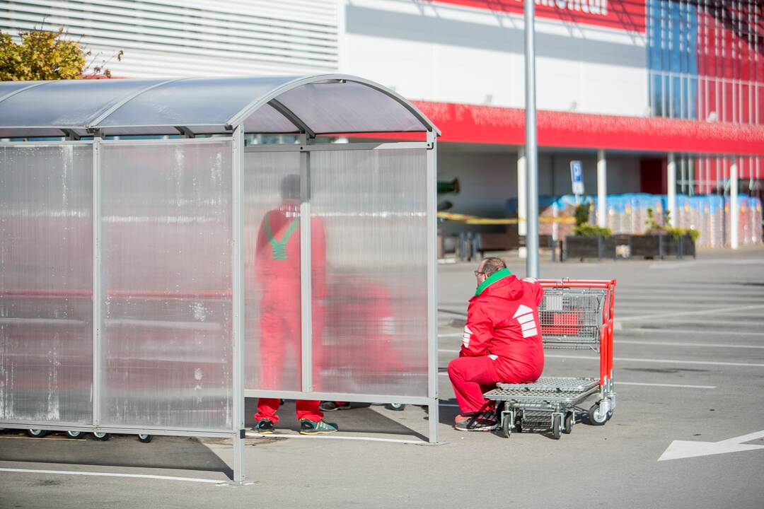 Po pranešimo apie sprogmenį iš Kauno „Depo“ evakuoti žmonės