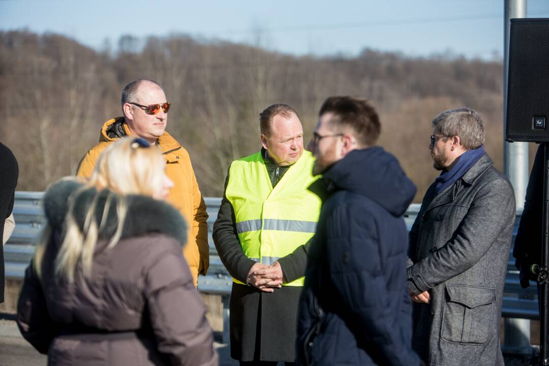 Kaune atidarytas naujasis tiltas per Nerį