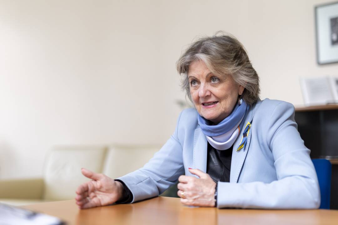 Elisa Ferreira 