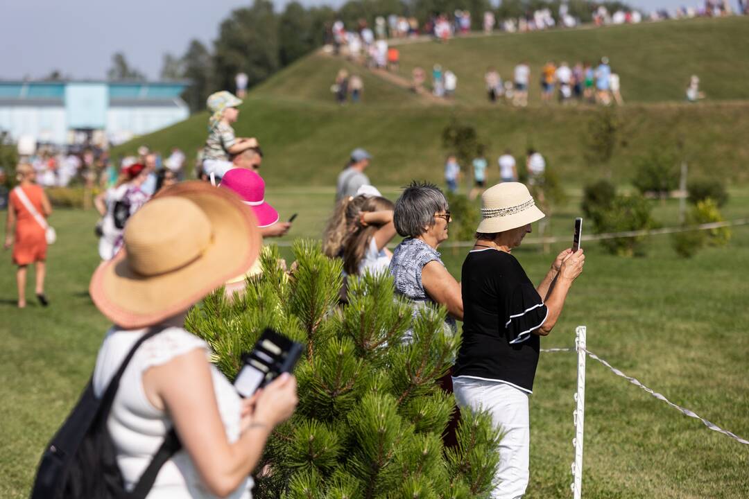  Festivalis „Naisių vasara 2022: Žolinė“