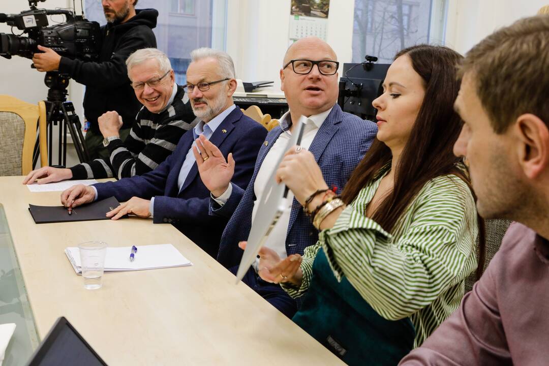 Kauno tarybos opozicinės konservatorių frakcijos posėdis