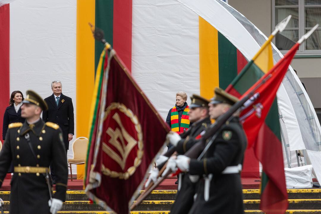 Trijų Baltijos valstybių vėliavų pakėlimas Daukanto aikštėje