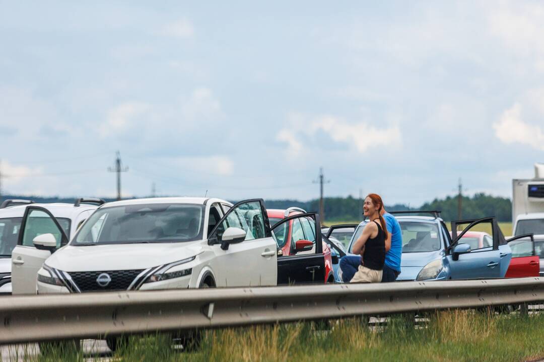 Kraupi avarija kelyje A1 – žuvo du jauni žmonės