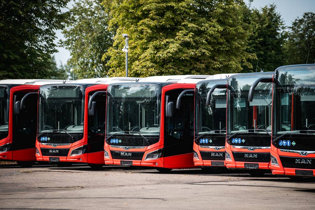 Pareiga: žymėdamas bilietą kiekvienas keleivis prisideda prie duomenų tikslumo, o tai leidžia pritaikyti kelionės maršrutą ar laiko grafiką atsižvelgiant į keleivių keliavimo įpročius.