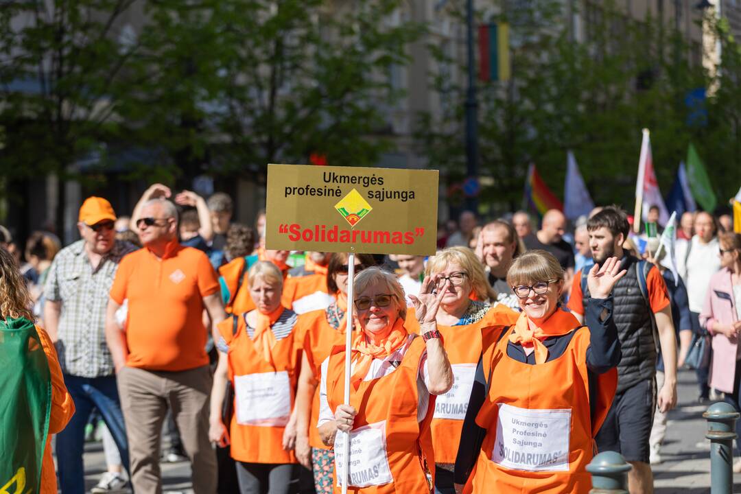 Profesinių sąjungų eitynės ir protestas Gegužės 1-osios proga