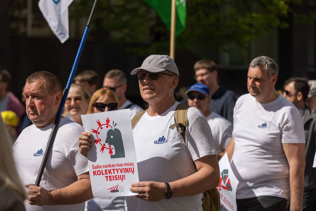 Profesinių sąjungų eitynės ir protestas Gegužės 1-osios proga