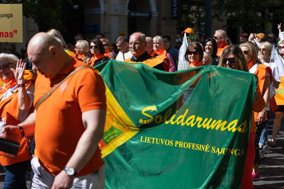 Profesinių sąjungų eitynės ir protestas Gegužės 1-osios proga