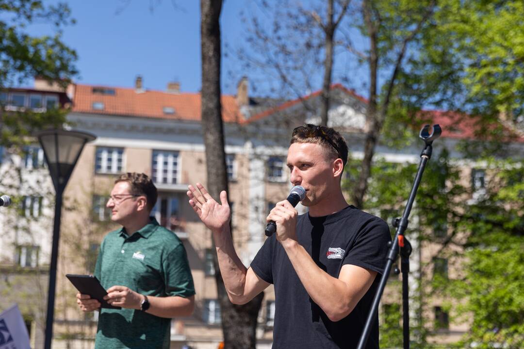 Profesinių sąjungų eitynės ir protestas Gegužės 1-osios proga