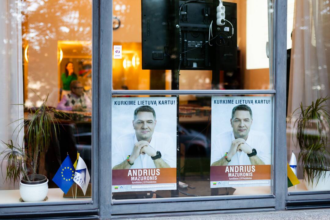 A. Mazuronio štabas Darbo partijos būstinėje