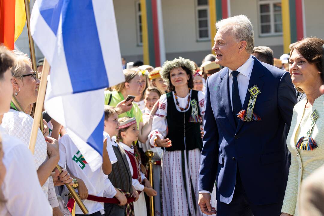 Dainų šventės vėliavos pakėlimo ceremonija Vilniuje