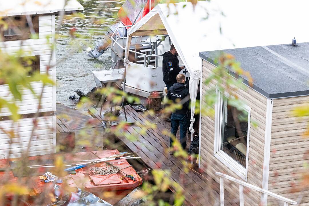 Vilniaus centre iš Neries ištrauktas žmogaus kūnas