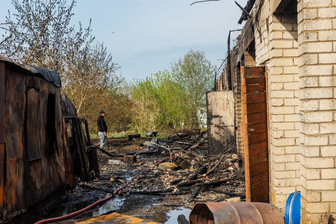 Garažų masyvo gaisras Kauno rajone