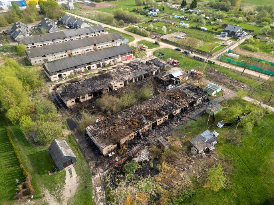 Garažų masyvo gaisras Kauno rajone