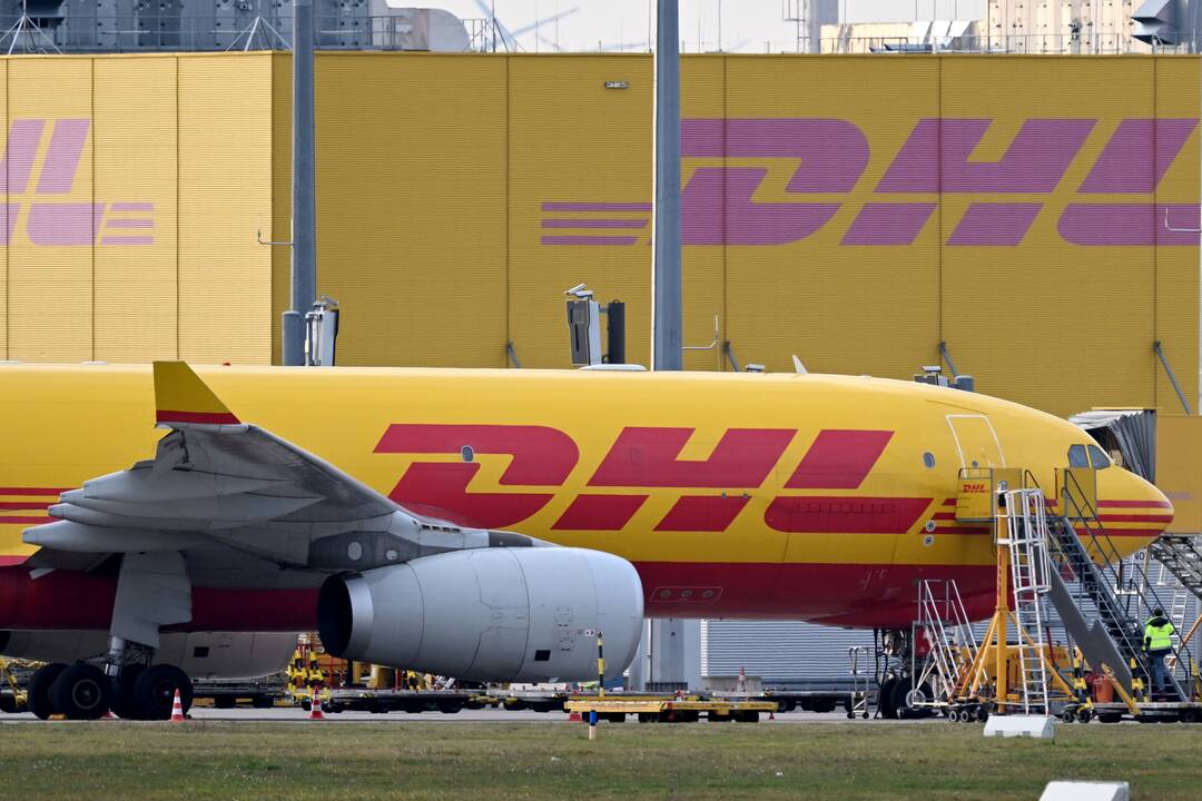 Degias siuntas per DHL organizavęs lietuvis dalyvavo pinigų plovimo schemose – suma atima žadą