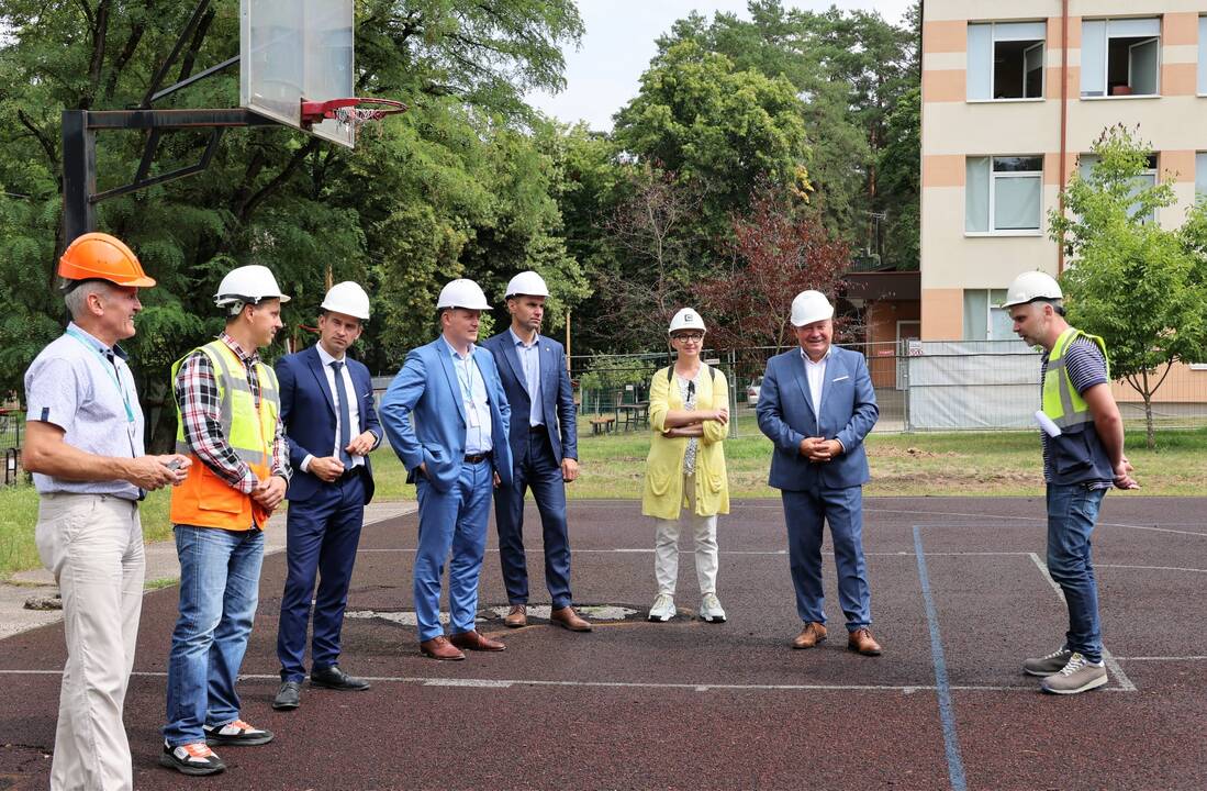 Patrauklus: Noreikiškių NOA kvartalo vystytojų pastatytas naujas vaikų darželis spalvingas tiek išore, tiek vidumi, patalpos erdvios ir šviesios.