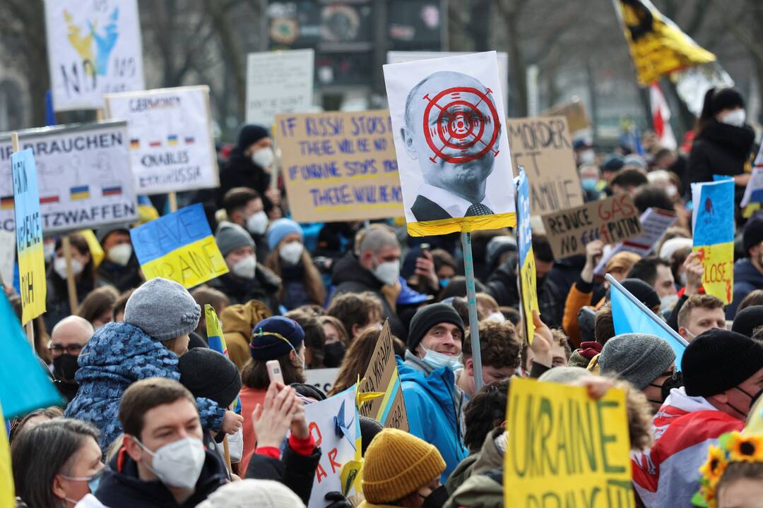 Berlyne – šimtatūkstantinė solidarumo akcija Ukrainai palaikyti