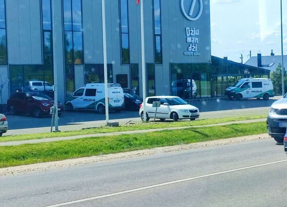 Domeikavoje – stambi vagystė