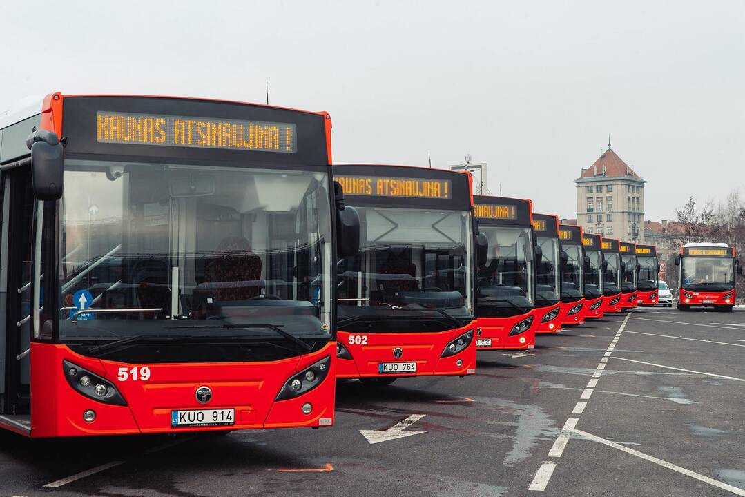 Nauji autobusai Kauno gatvėse