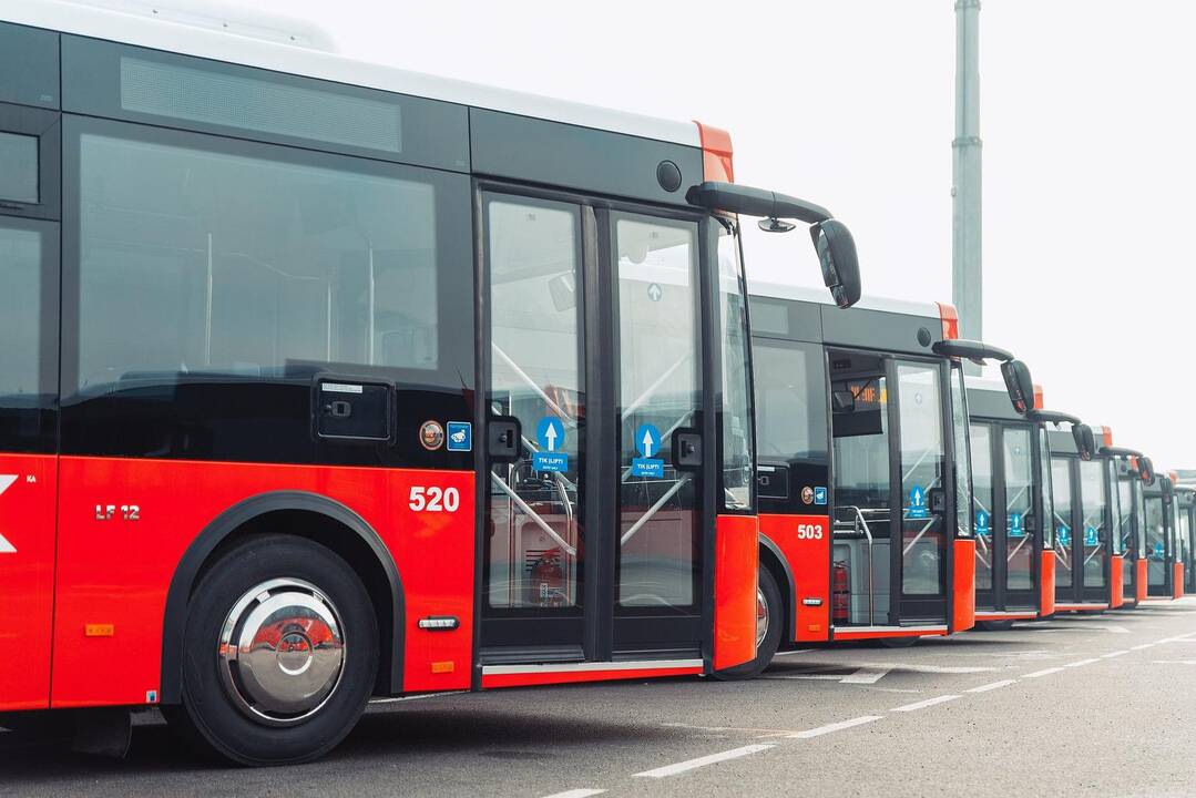 Nauji autobusai Kauno gatvėse