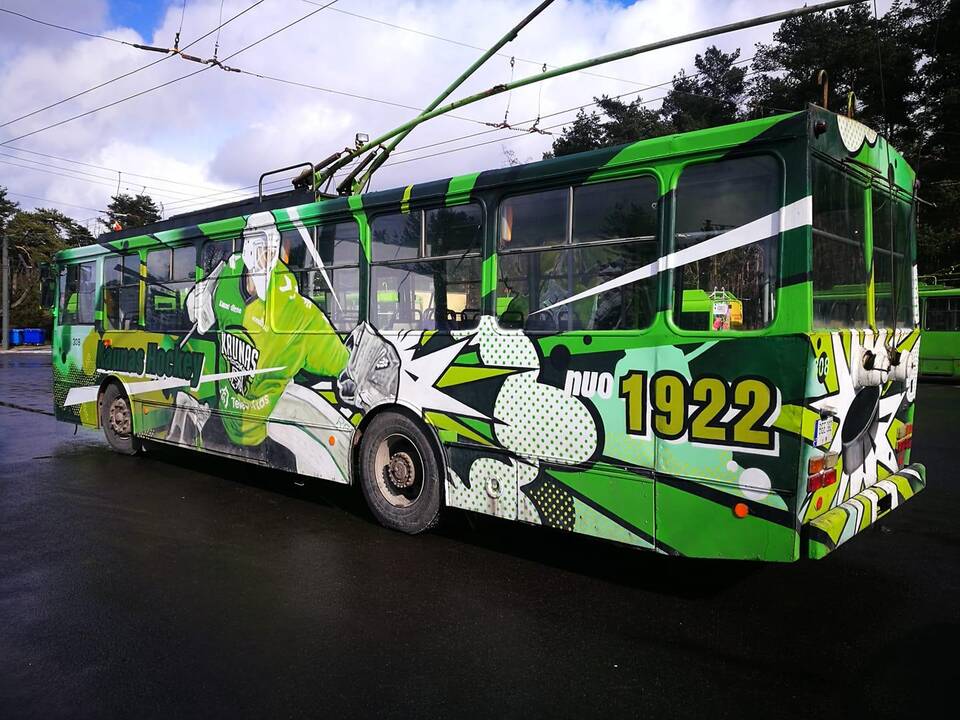 Neatpažįstamai pasikeitę senieji Kauno troleibusai