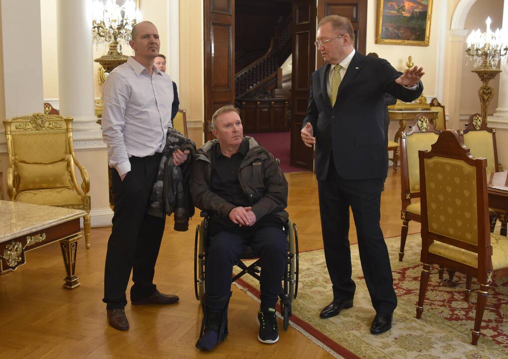 Charlie Rowley (kairėje)