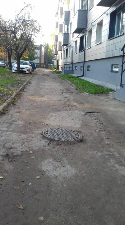 Situacija: papildomi laiptinių remonto darbai renovacijos investicijų plane nebuvo numatyti.