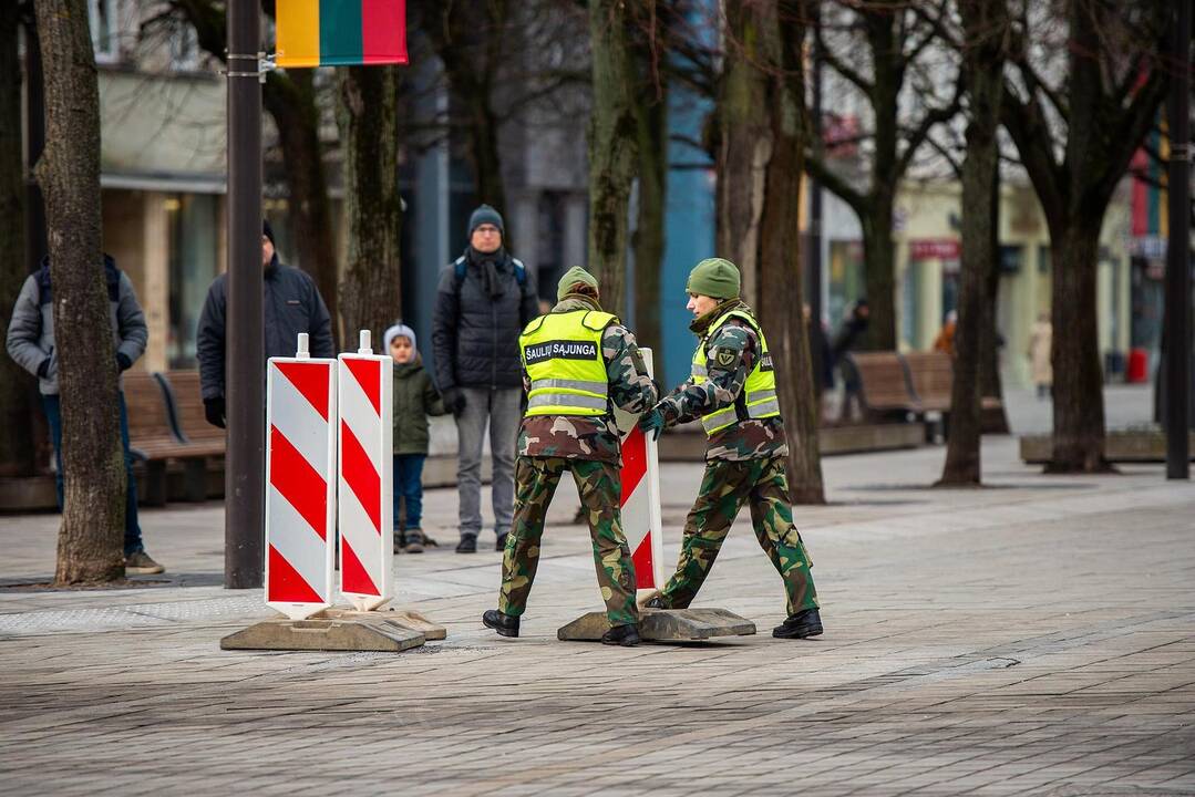 Kauniečiai švenčia Vasario 16-ąją 