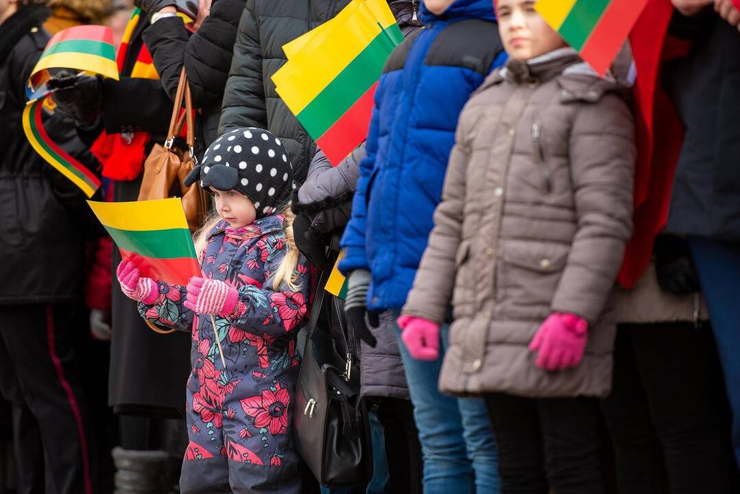 Kauniečiai švenčia Vasario 16-ąją 
