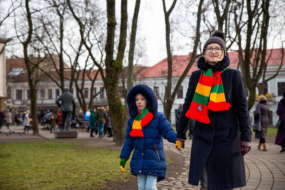 Kauniečiai švenčia Vasario 16-ąją 