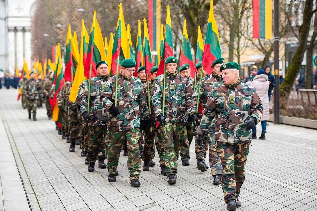Kauniečiai švenčia Vasario 16-ąją 