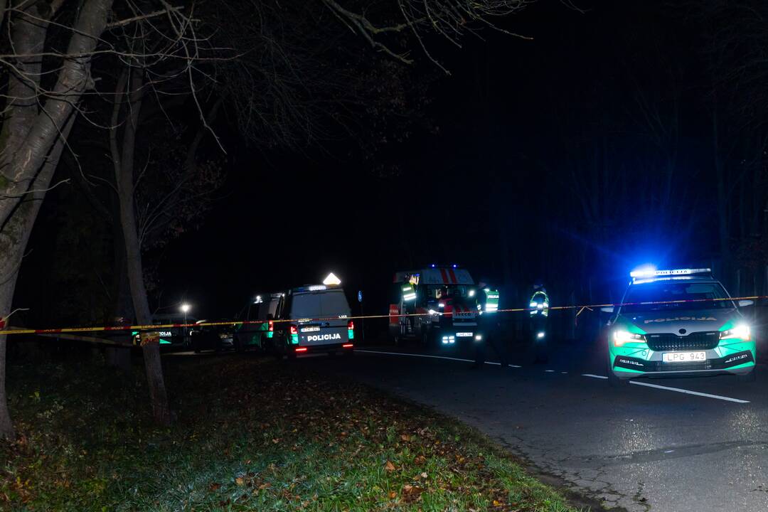 Kaune nušautas vyras, sužeista moteris