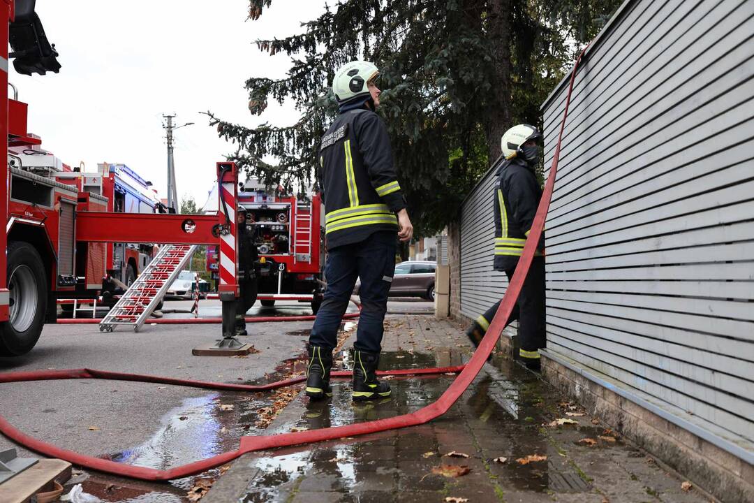 Vilijampolėje degė gyvenamasis namas