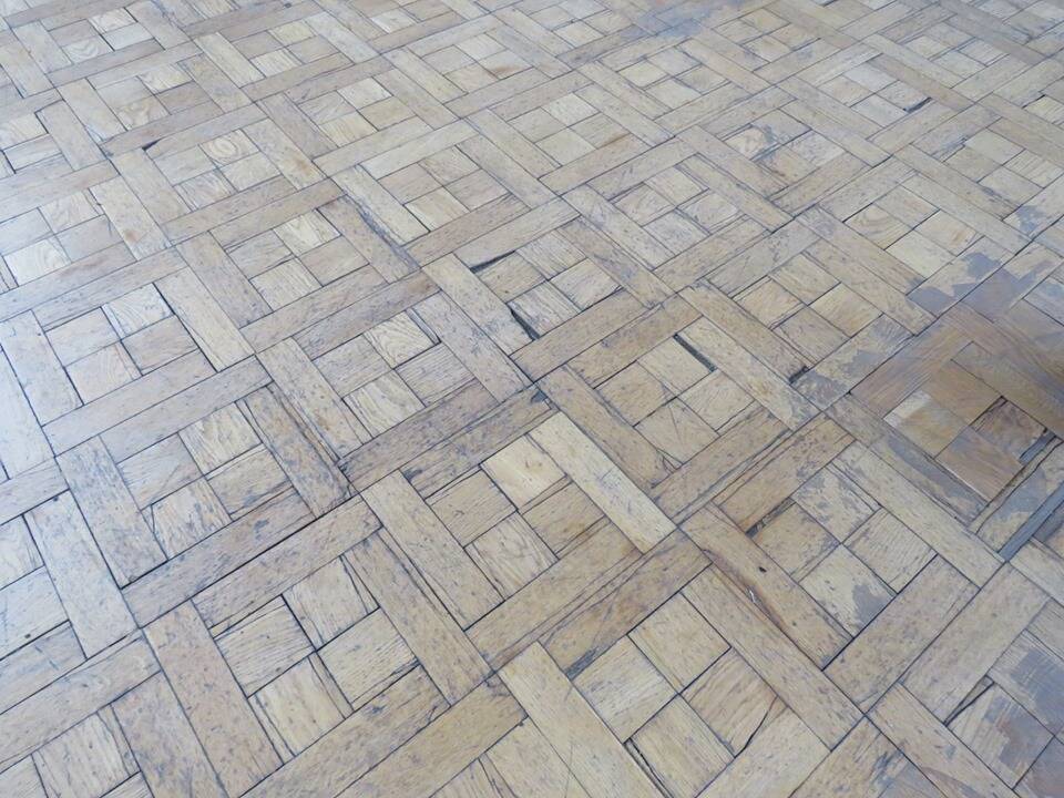 Terminas: didžioji salė turi būti sutvarkyta iki spalio.