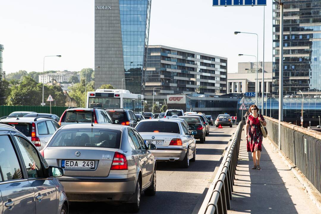 Kaip išvengti rytinių spūsčių?