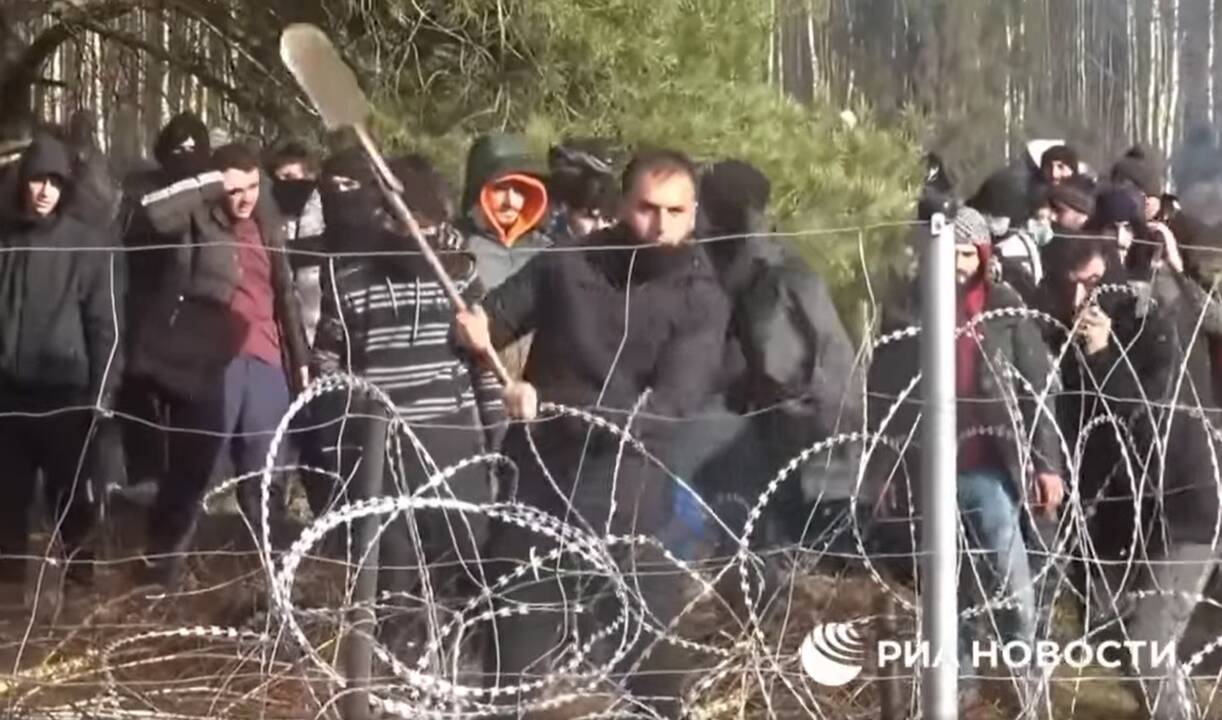 Lenkijos viceministras: Baltarusija pasienyje nori sukelti didelį incidentą