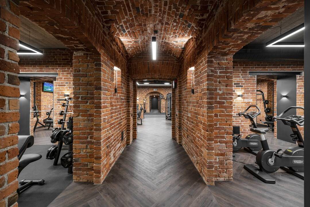Sporto klubo dizaino įrengėjas @Yes.design.architecture