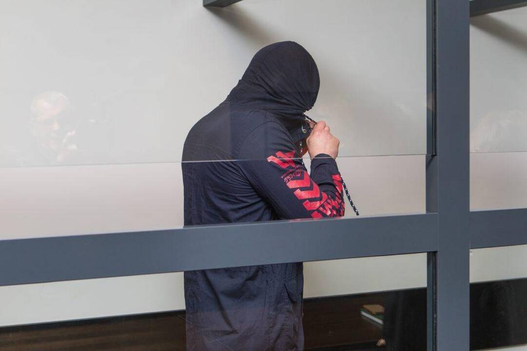 Bailys: nors teisiamasis neigia tyčia sužalojęs sūnų, jis aklinai slepia veidą nuo žiniasklaidos.