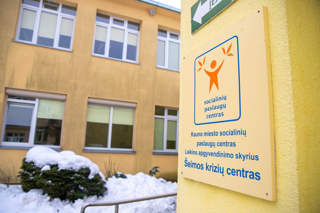 Skirtumai: N.Gudėnaitė pastebi, kad kiekvienas atvejis individualus, todėl darbuotojams reikia pasitelkti ir kūrybiškumą, kad įgautų  pasitikėjimą ir įtikintų priimti pagalbą.