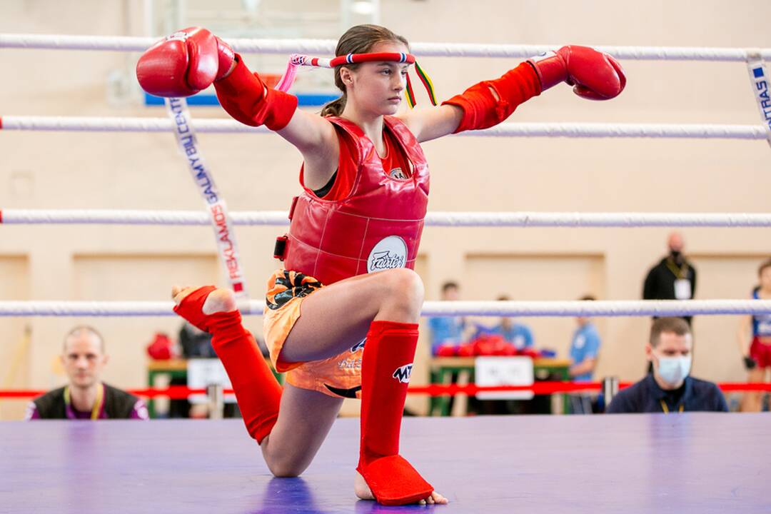Varžovai: Panevėžyje muai tai meistriškumą demonstravo kelių amžiaus grupių sportininkai.