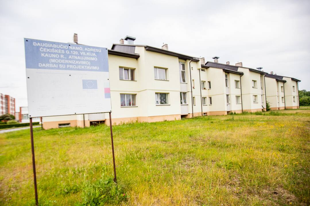 Atnaujintas: Čekiškės g. 120-ojo namo renovacija baigta 2016 m.