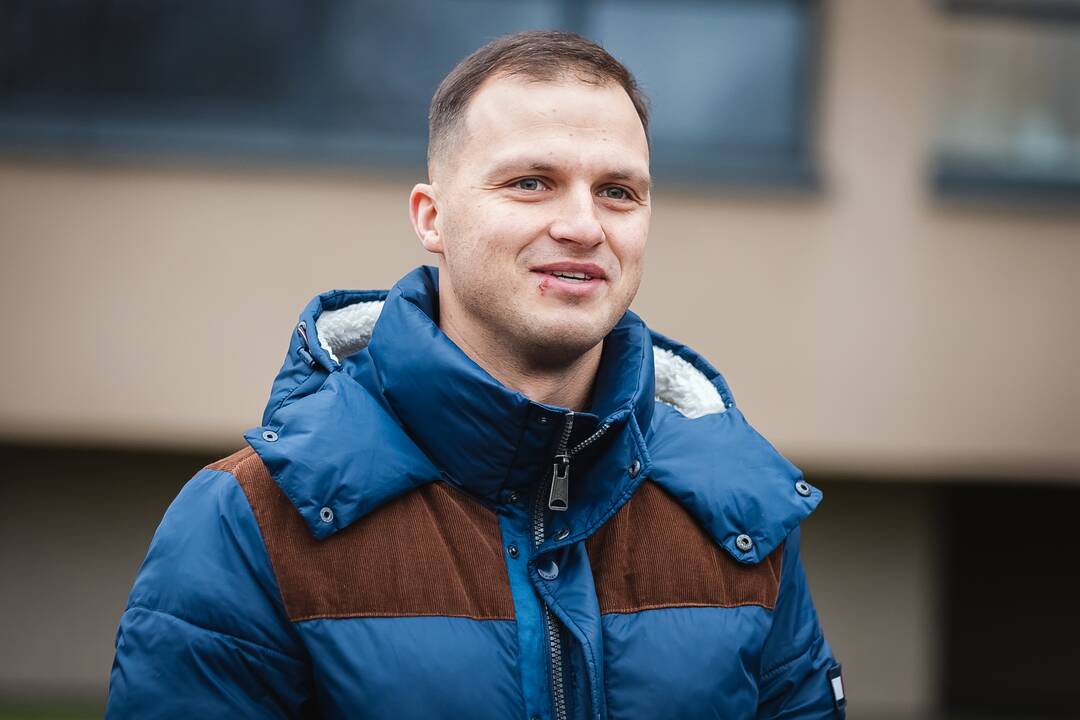 Vizitas: „Saugaus kiemo“ vertinimo komisija apsilankė konkurso dalyvių kiemuose.