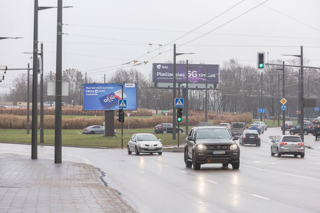 Eismas: tikimasi, kad apkomestinus įvažiavimą į Senamiestį, sumažės automobilių tranzitas ir oro tarša.