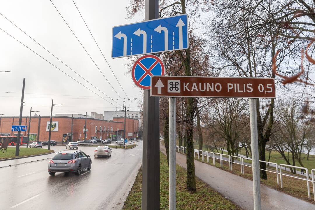 Eismas: tikimasi, kad apkomestinus įvažiavimą į Senamiestį, sumažės automobilių tranzitas ir oro tarša.