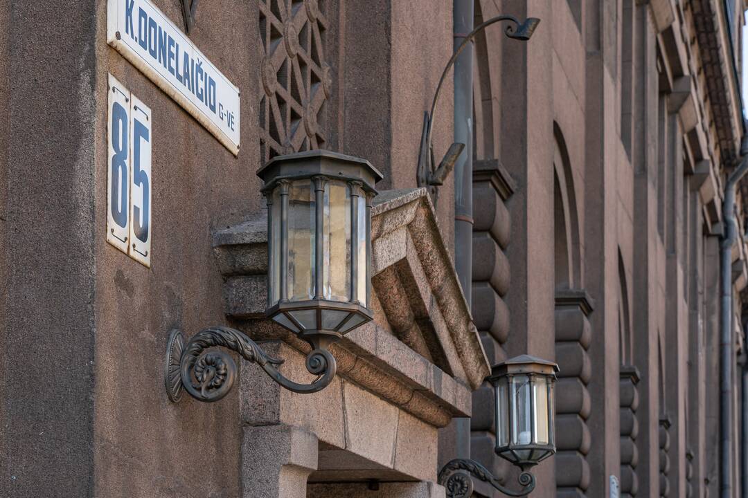 Kasdienybė: miesto gyvenimo rutina kartais nustelbia K. Donelaičio gatvės unikalumą ir ji gali pasirodyti tarsi mažai kuo išsiskirianti. 
