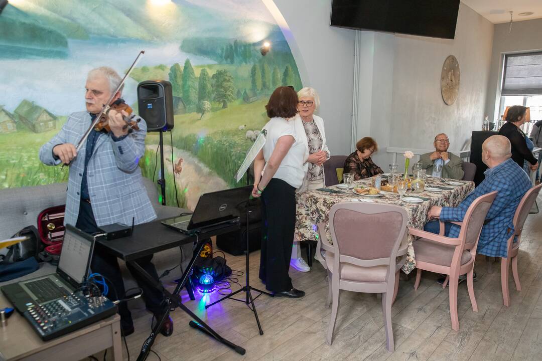 Padėka: Kauno žydų bendruomenės pirmininkas G. Žakas vėl subūrė žydus, jų gelbėtojus ir pastarųjų artimuosius. 