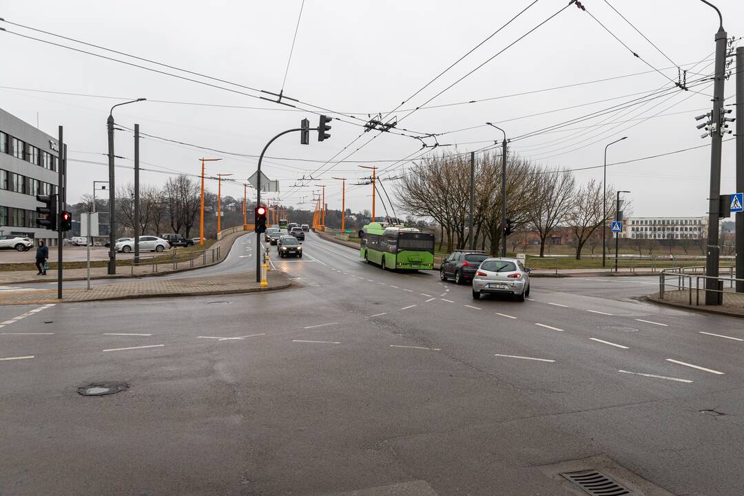 Planai: ties P. Vileišio tiltu keisis eismo tvarka.