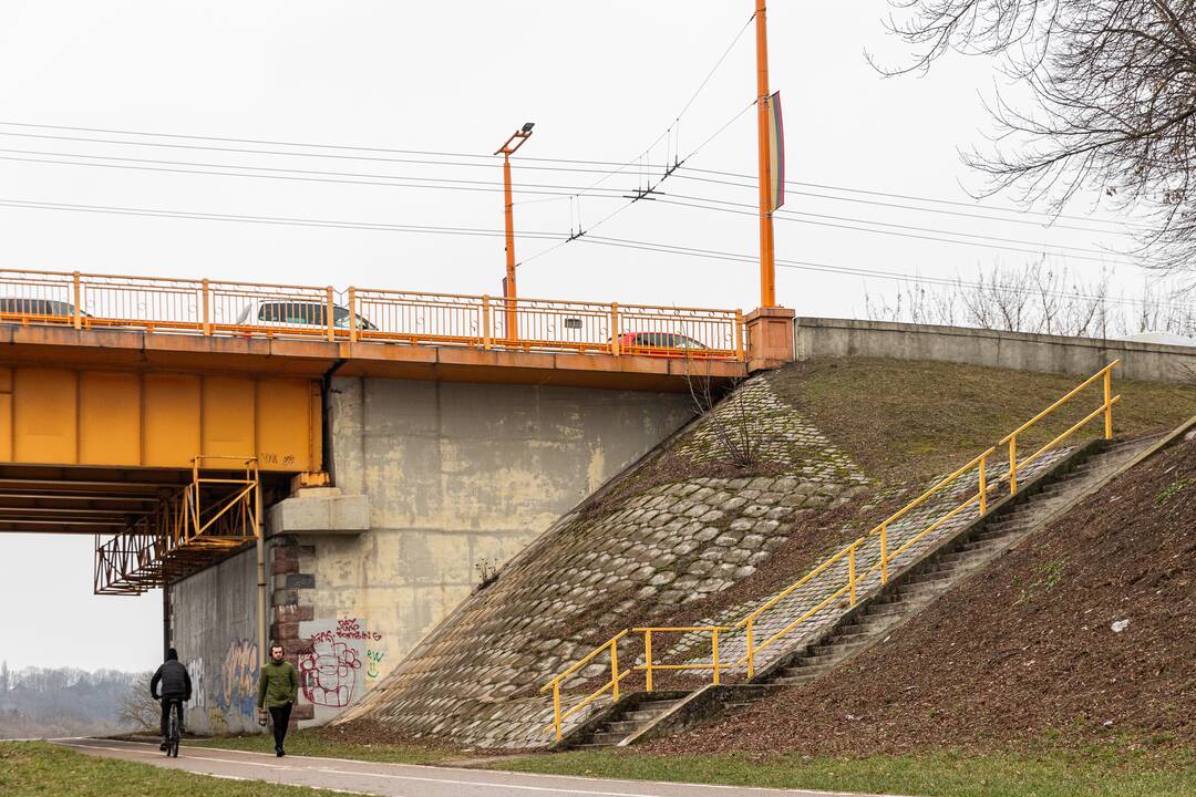 Planai: ties P. Vileišio tiltu keisis eismo tvarka.