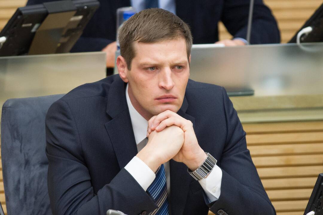 Pokyčiai: iki miškų reformos į valstybinius miškus įvažiuoti ekskavatoriui buvo beveik neįmanoma.