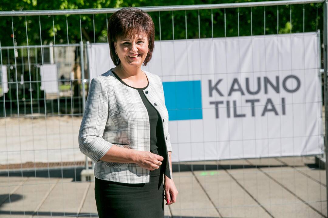 Vadovė: valdingą, reiklią, bet moterišką – tokią J.Varkalienę kasdien mato "Kauno tiltų" vyrai.